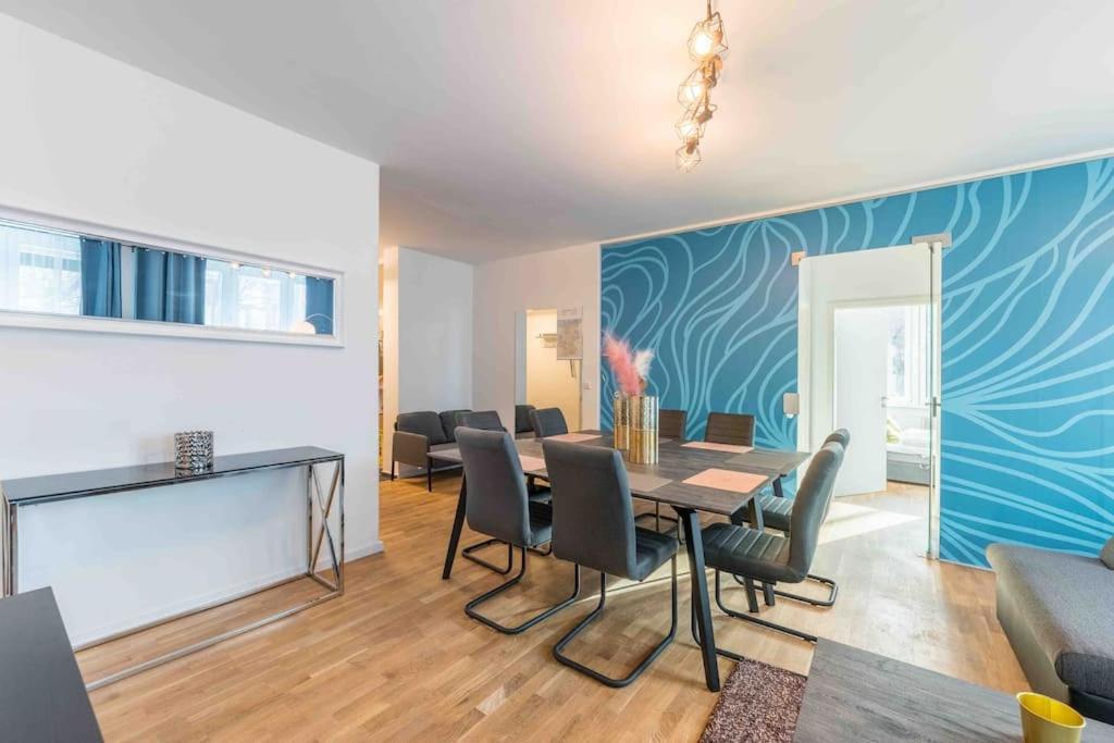 Big 7rms Loft, 1alocation Apartment Berlin