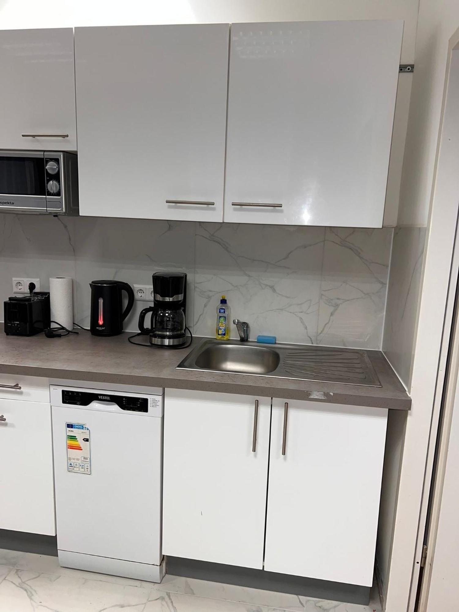 Big 7rms Loft, 1alocation Apartment Berlin